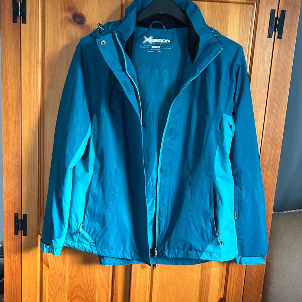 Xersion Aqua Blue Outdoor Jacket
